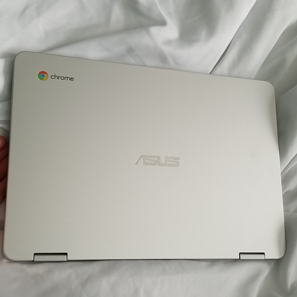 ASUS Chrome Notebook PC. NWOT